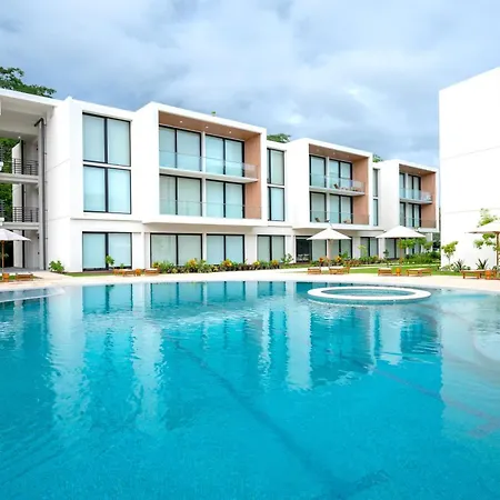 2-Bedroom Jungle View Penthouse With Pool & Jacuzzi