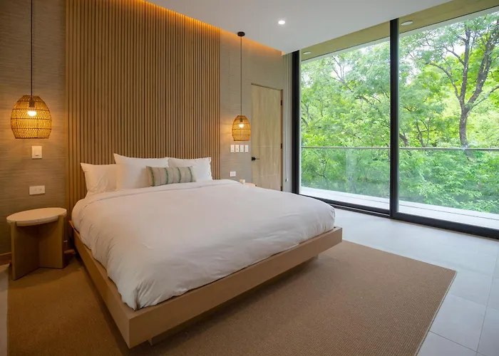 2-bedroom Jungle View Penthouse With Pool & Jacuzzi Apartahotel