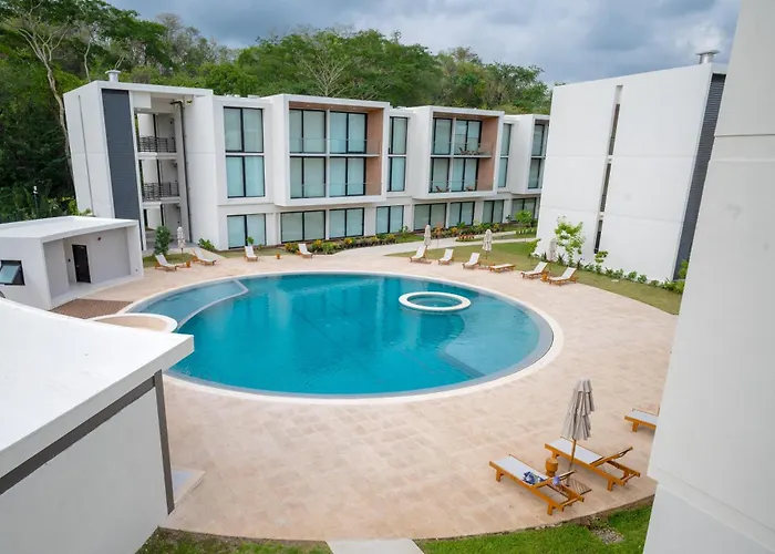 2-bedroom Jungle View Penthouse With Pool & Jacuzzi Apartahotel
